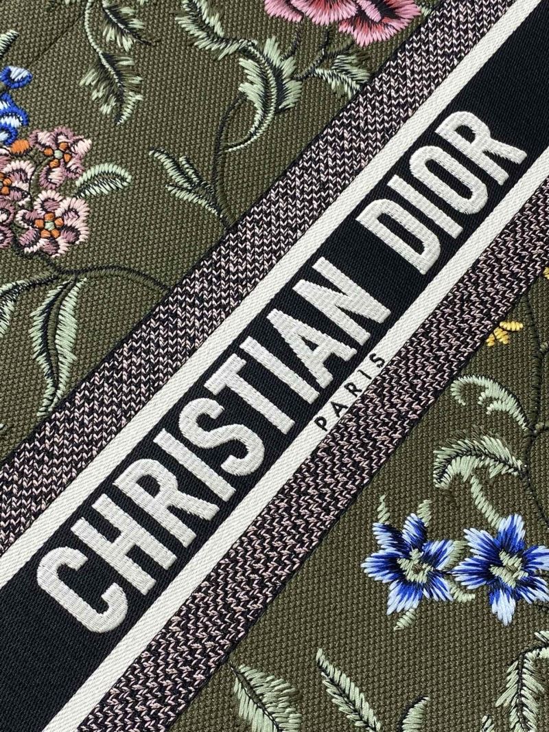 Christian Dior Shopping Bags